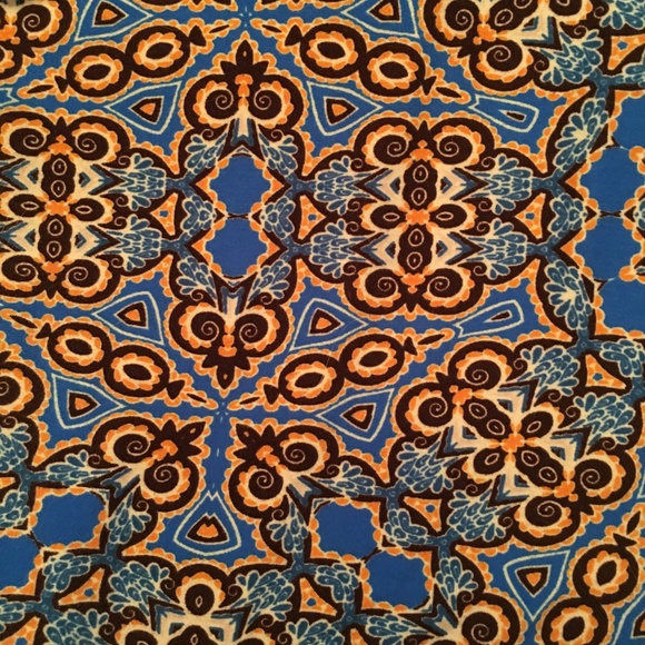 LIKE NEW LuLaRoe Leggings - TC - Picture 2 of 5